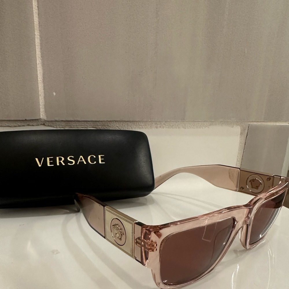 Versace Pink Sunglasses💘